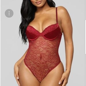 Fashionnova Bodysuit-Wine